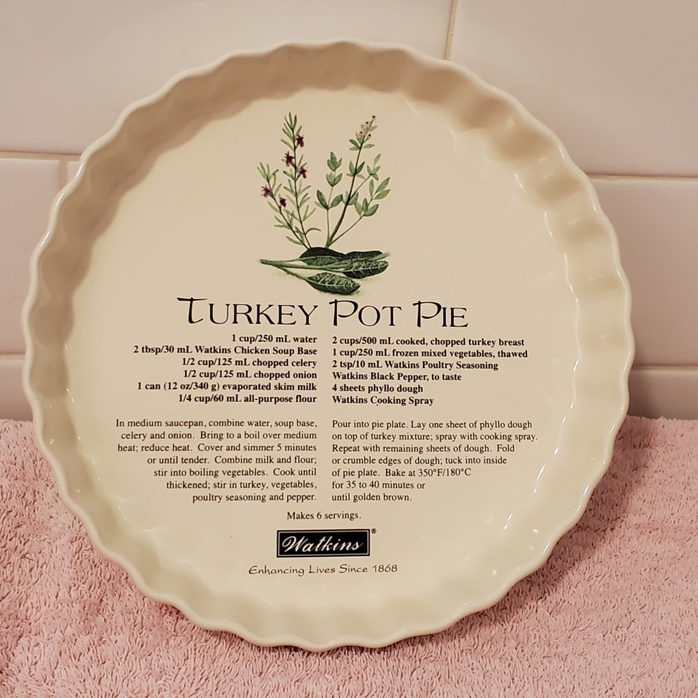 WATKINS, TURKEY PIE QUICHE PLATE